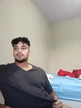 Snapshot of Xcumshot33 chatting on 02/24/25, 09:20 Xcumshot33 online show from 02/24/25, 09:20