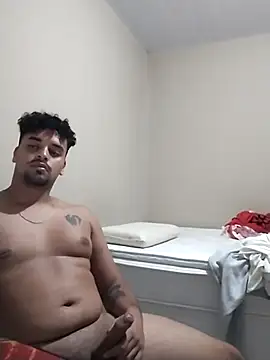 Snapshot of Xcumshot33 chatting on 03/11/25, 03:48 Xcumshot33 online show from 03/11/25, 03:48