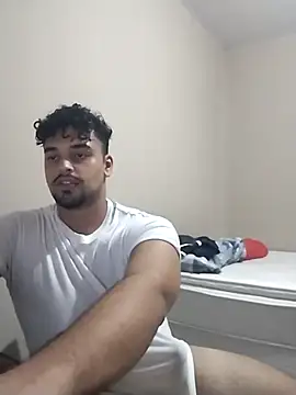 Snapshot of Xcumshot33 chatting on 03/14/25, 10:49 Xcumshot33 online show from 03/14/25, 10:49