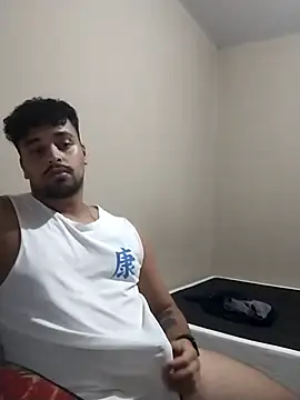 Snapshot of Xcumshot33 chatting on 03/18/25, 03:31 Xcumshot33 online show from 03/18/25, 03:31