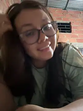 Snapshot of solecito_22 chatting on 12/10/24, 03:41 solecito 22 online show from 12/10/24, 03:41