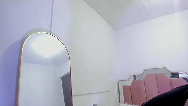 LoveQueen2 online show from 02/09/25, 11:47