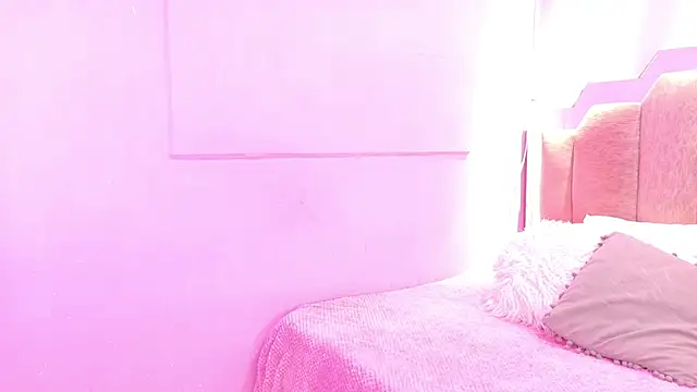 Snapshot of LoveQueen2 chatting on 02/28/26, 11:55 LoveQueen2 online show from 02/28/26, 11:55