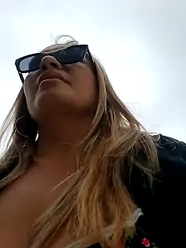 Afroditecash online show from 02/11/25, 08:20