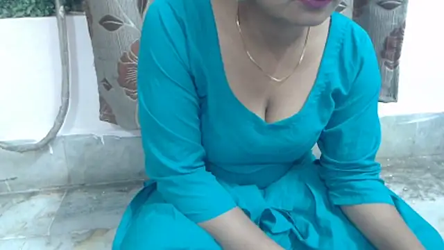 wildbabes online show from 05/19/26, 06:03