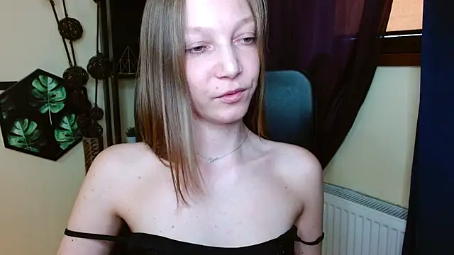 EmillyPlay online show from 04/01/26, 10:27