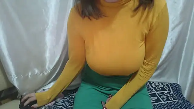 Burberrry  online show from 03/17/26, 03:55