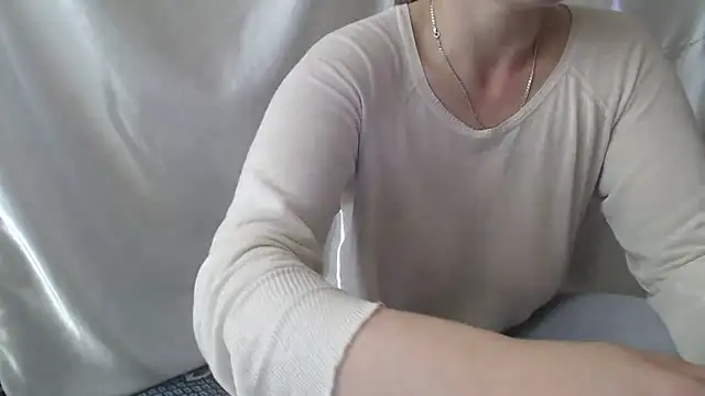 Burberrry  online show from 05/06/26, 04:01