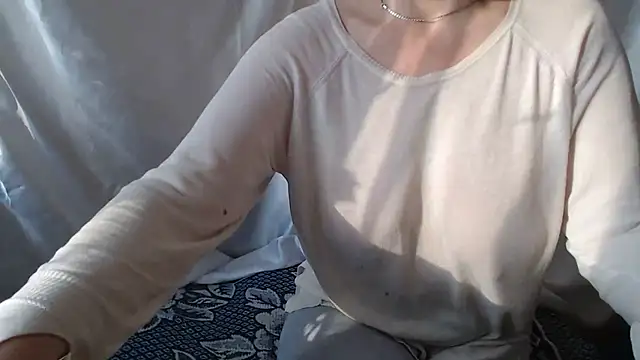 Burberrry  online show from 05/20/26, 04:13