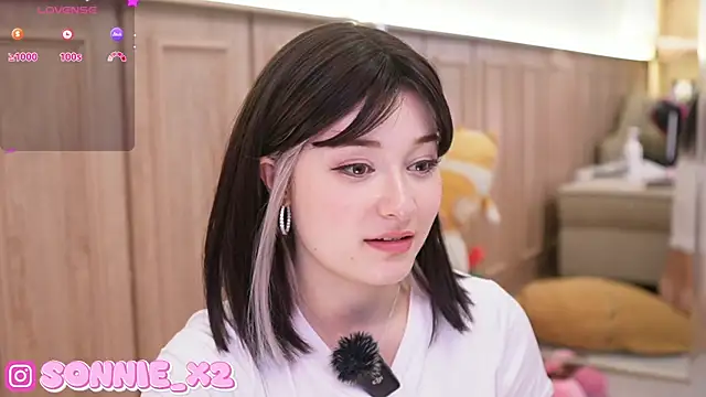 Snapshot of Sonnie_ chatting on 01/18/25, 05:48 Sonnie online show from 01/18/25, 05:48