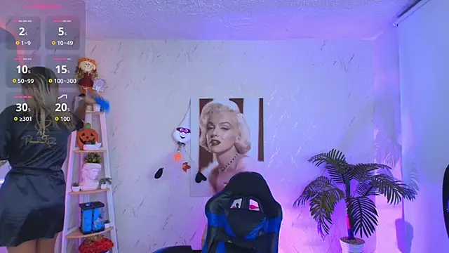 Snapshot of SALOOMEE__ chatting on 11/26/25, 10:05 SALOOMEE online show from 11/26/25, 10:05