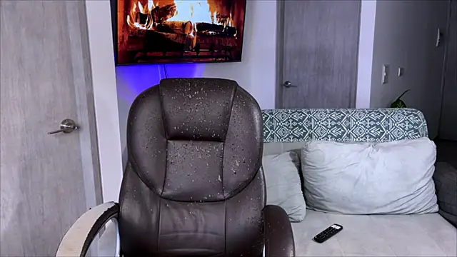 Alexxblue online show from 02/18/25, 03:43