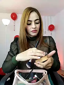 Alessandra Schmoll online show from 02/15/25, 12:22