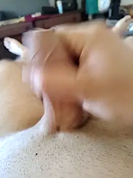 quierodarleche69 online show from 11/15/25, 05:09