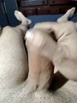 quierodarleche69 online show from 04/07/26, 01:28