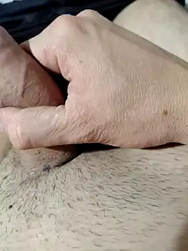 quierodarleche69 online show from 04/21/26, 02:51