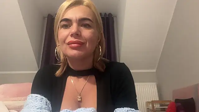 DESIREjenny online show from 12/16/24, 08:09