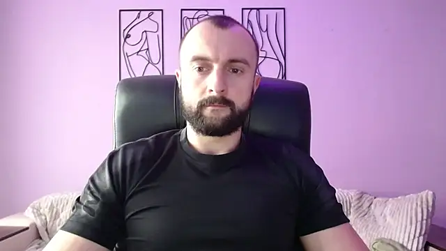 brindlefly6969 online show from 02/04/25, 11:49