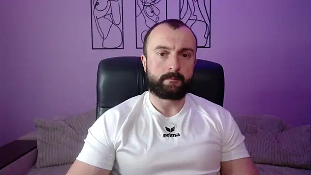 brindlefly6969 online show from 04/17/26, 10:29