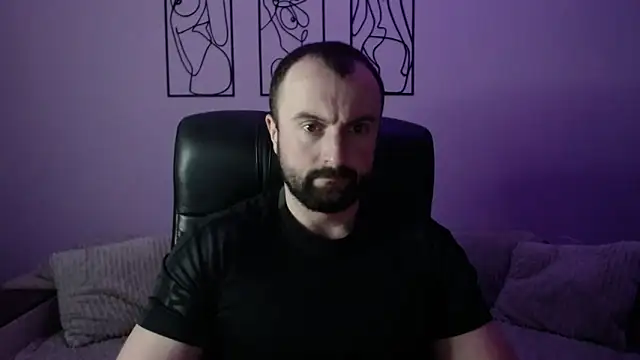 brindlefly6969 online show from 04/22/26, 10:28