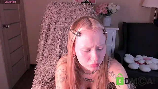 MalenaErnman online show from 04/06/26, 10:27