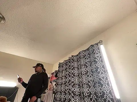 4EVAGLACIERS online show from 12/15/24, 04:29