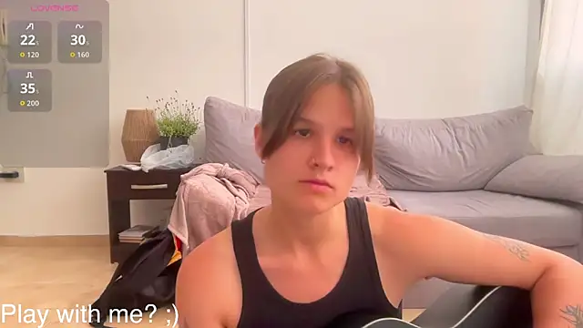 Your Hand In mine online show from 10/27/25, 03:49