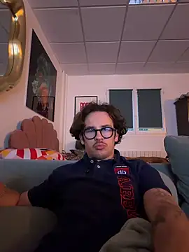hardmecl online show from 05/17/26, 07:54