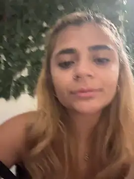 pamell col online show from 12/04/24, 11:35