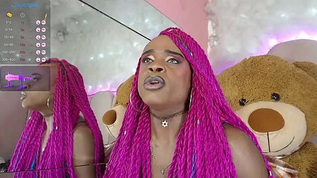 puca ebony online show from 01/24/25, 11:12