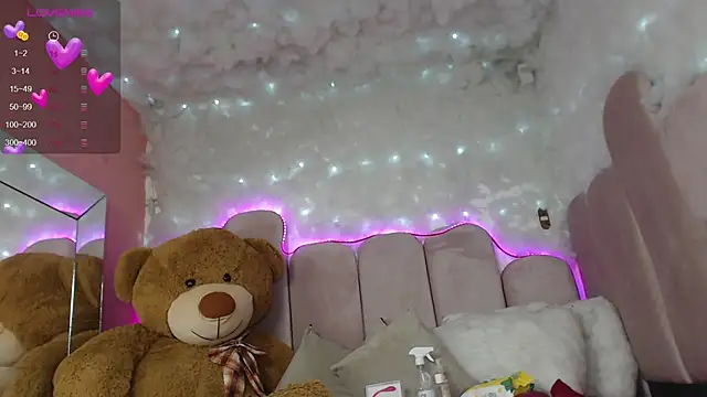 puca ebony online show from 02/11/25, 05:07