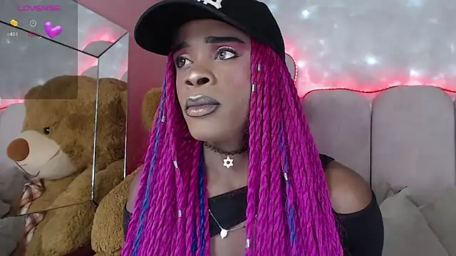 puca ebony online show from 02/13/25, 04:17