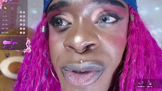 puca ebony online show from 03/07/25, 01:42