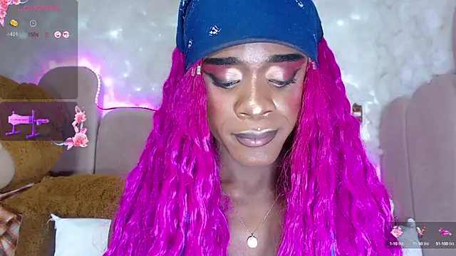 puca ebony online show from 03/12/25, 01:58