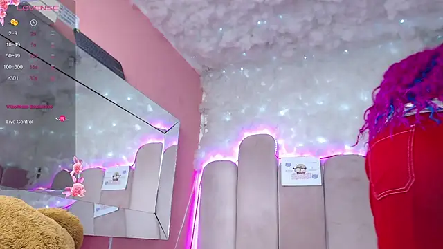 puca ebony online show from 03/19/25, 08:11