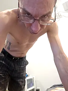 Iliketocooksquirt25 online show from 03/29/26, 06:24