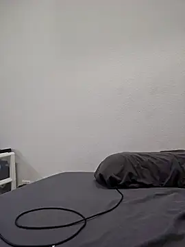 Iliketocooksquirt25 online show from 04/30/26, 07:36
