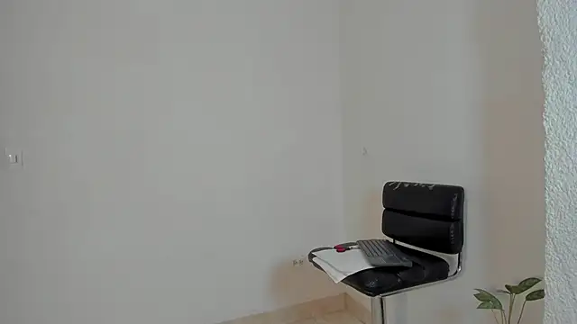 Jessica Herrera  online show from 02/20/26, 10:10