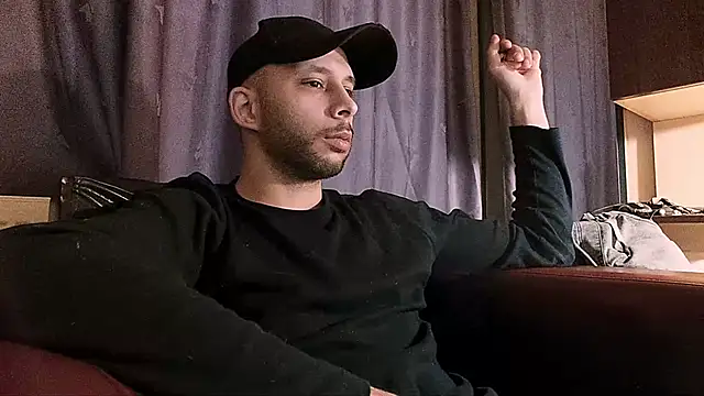 henryaxe online show from 12/23/24, 01:56