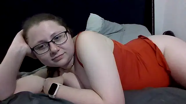 Kiarassecrets online show from 04/14/26, 08:04