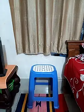 Priya Boudi online show from 12/18/24, 05:00