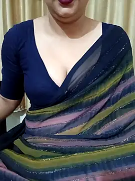 Priya Boudi online show from 01/09/25, 03:44