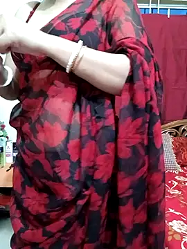 Priya Boudi online show from 03/10/25, 04:25