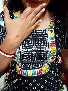 Priya Boudi online show from 01/15/26, 05:27