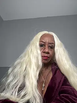 Snapshot of BreanaDivine chatting on 02/09/25, 06:05 BreanaDivine online show from 02/09/25, 06:05