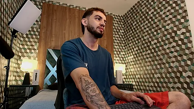 Michael magno online show from 10/01/25, 09:10