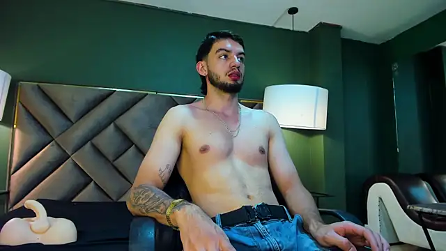 Michael magno online show from 11/09/25, 09:46