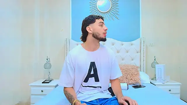 Michael magno online show from 11/11/25, 07:58