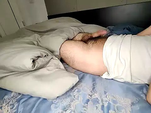 Snapshot of match113 chatting on 02/14/25, 05:03 match113 online show from 02/14/25, 05:03