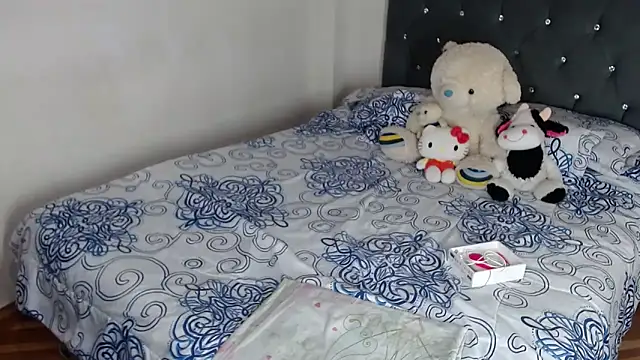 Chantal hott online show from 03/31/26, 08:31